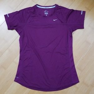 Nike women dri-fit mile short sleeve running top